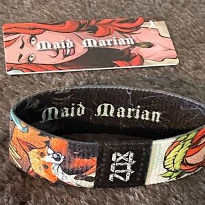 Zox Maid Marian bracelet and card